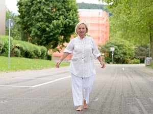 gps tracker for dementia - preventing wandering
